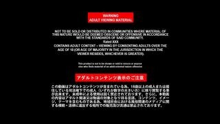 Óriási cickós japán zsenge csajszi