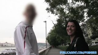 Magyar amatőr zsenge szuka pénzért kufircol