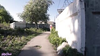 Fiatal pipi lovagolja a manus faszát