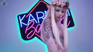 Jelmezes fiatal ribi megdugva
