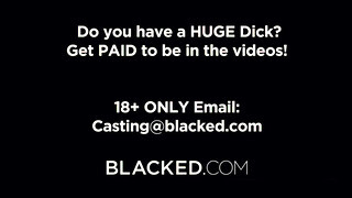 Blacked - Lya Missy a medence partján dug