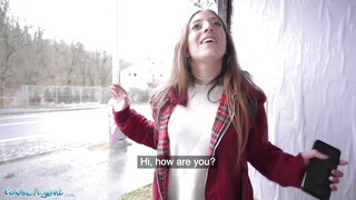 Public Agent - Tinédzser maca a pornó ügynőkkel kamatyol