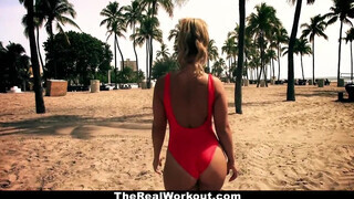 TheRealWorkout - A óriási popós Kelsi keményen megkúrva
