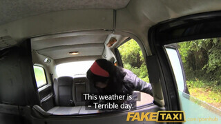 FakeTaxi - dél amerikai maca análba dugva