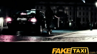 FakeTaxi - Jasmine Jae kedveli a durva bájdorongot