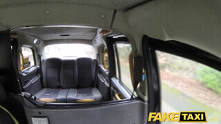 Fake Taxi - Julia de Lucia a bűbájos latin diáklány