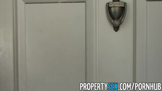PropertySex - szívdöglesztő világos szőke ingatlanos csaj