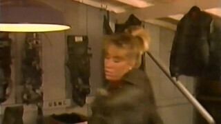 Hot Gun (1986) - Szinkronos vhs sexvideo