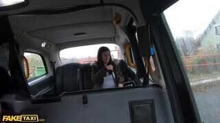 Fake Taxi - Little Eliss a gigászi didkós fiatal