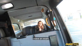 Fake Taxi - 18 éves csaj segg lyukba reszelve