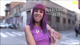 AMATEUREURO - Lilyan Redmegmutatja mire képes