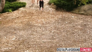 DigitalPlayground - Natalia Starr cunija megkettyintve