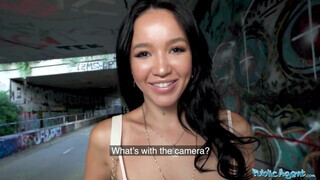 Public Agent - Asia Vargas a szexy ázsiai pipi