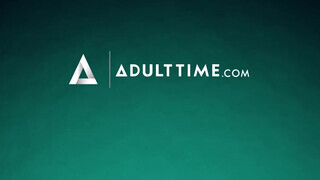 21 SEXTURY - Borotvált vaginás latin amerikai nőci