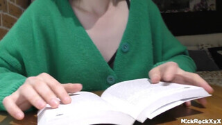 NickRockXxX - Maya a kívánatos 18 éves csajszika
