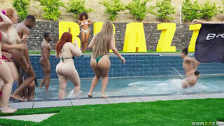BRAZZERS - Luna Star tinédzser csávóval szexel