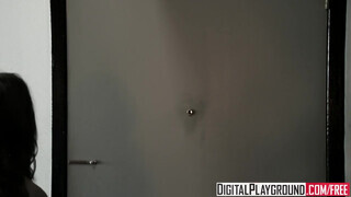 Digital Playground - Raven Alexis a fullos zsenge gádzsi