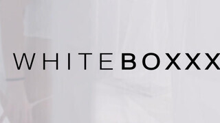 WhiteBoxxx - Coco De Mal a naagy popós szerb szuka