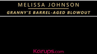 Melissa Johnson a termetes tőgyes érett nő