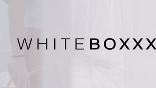 WhiteBoxxx - Katy Rose lovagol a pasiján