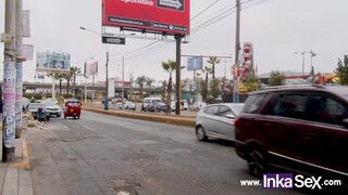 Latin Amerikai csoki hajú spinét kap el Peruban egy tini srác, akit a közösségi oldalakon ismert meg