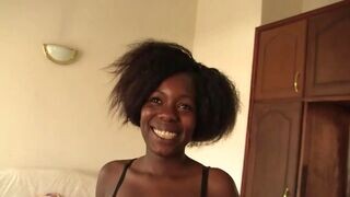 Csábos barna amatőr interracial popó casting forgatás szexfilm