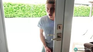 Gyönyörű Sierra Nevadah szexel egy zsenge kukkolóval