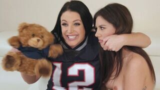 Angela White és felesége Shyla Jennings forró leszbi éjszakája