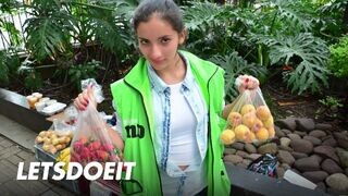Argentin milf mary gomez arcára spriccel a forró dugás után