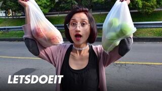 Vonzó latina milf luna castillo megtörve non-stop puncifúrástól