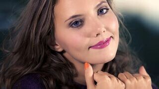 Katya Clover és Mango A forró gyöngéd ölelése