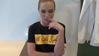 Kívánatos milf megcsalja férjét egy zsenge magyar fasszal